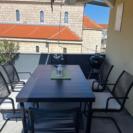 Luxury Apartment Rougemarin Pakoštane Eksteriør billede